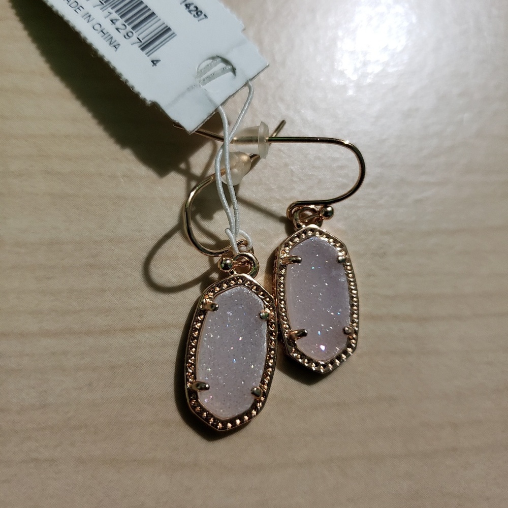 Kendra scott earrings